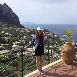 Meet your Posher, Celine